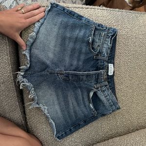Cello Jean Shorts, size Small
